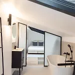 Stylish 1br Loft Near Montparnasse