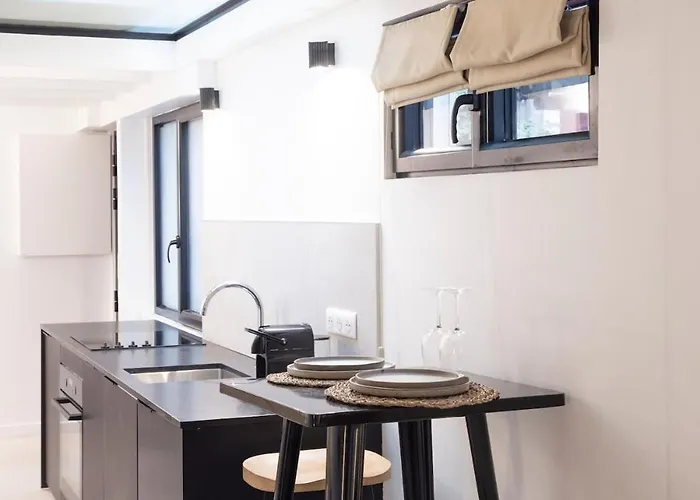 Apartment Stylish 1br Loft Near Montparnasse Paris