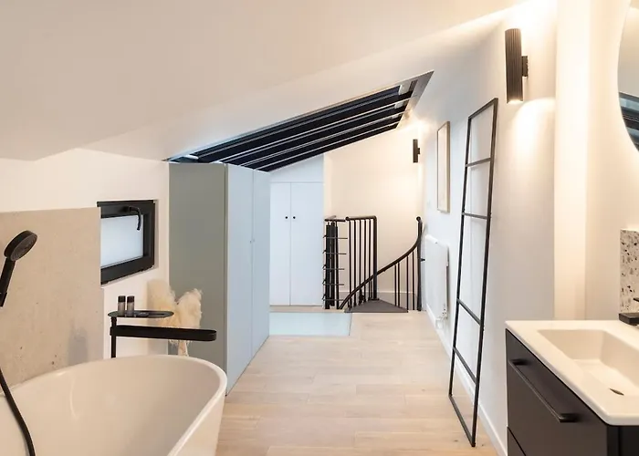 Stylish 1br Loft Near Montparnasse Apartment *